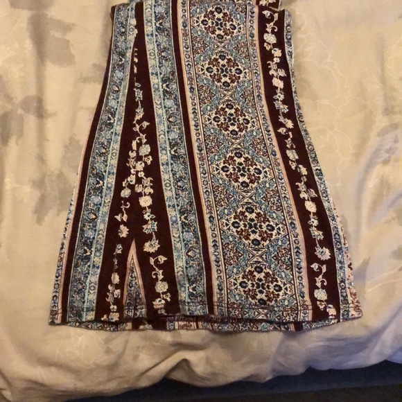 Patterned Flare Pants - Picture 3 of 4